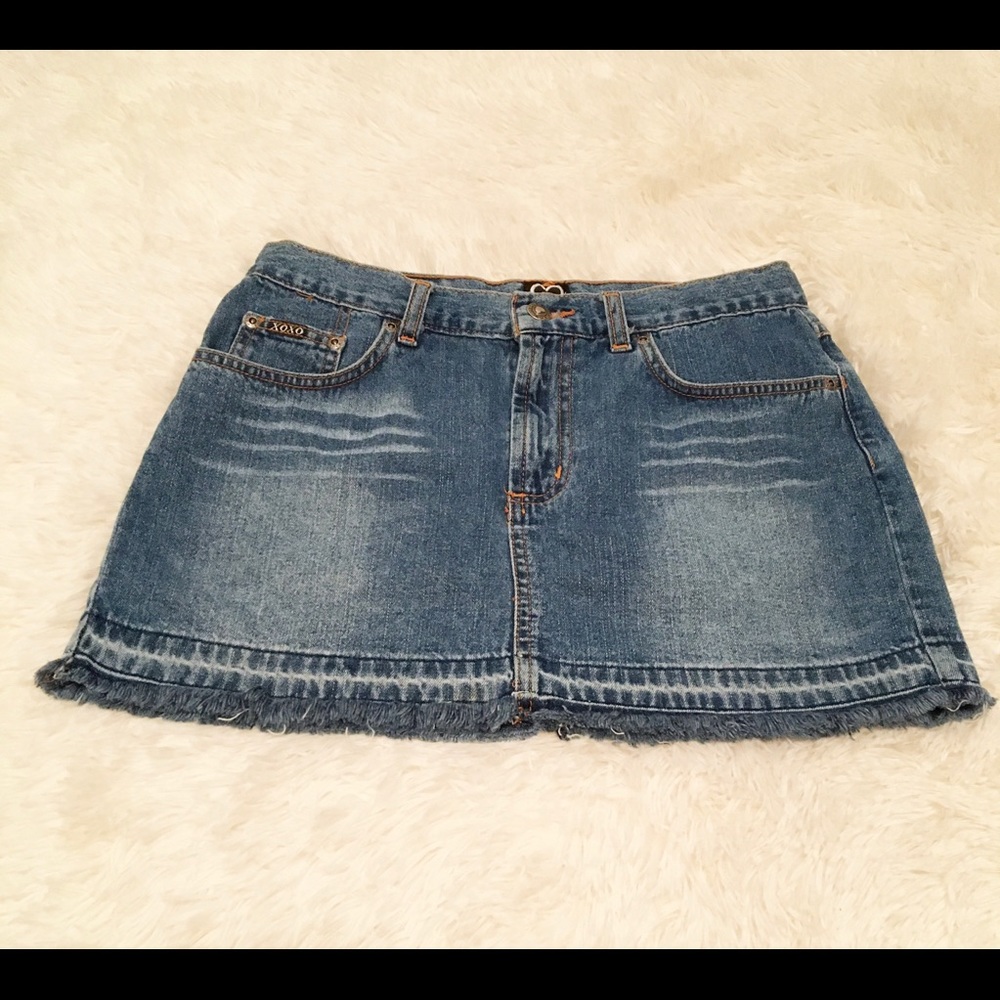XOXO Frayed Released Hem Denim Skirt -Size 5/6
